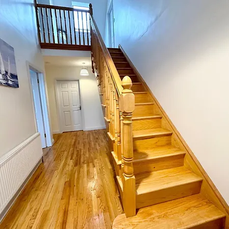 Relax In Spacious Style With Stunning Views- Drim *