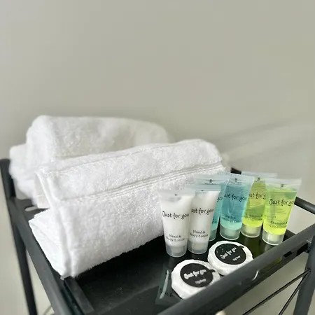 Relax In Spacious Style With Stunning Views- Drim * Malin Head