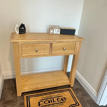 Relax In Spacious Style With Stunning Views- Drim