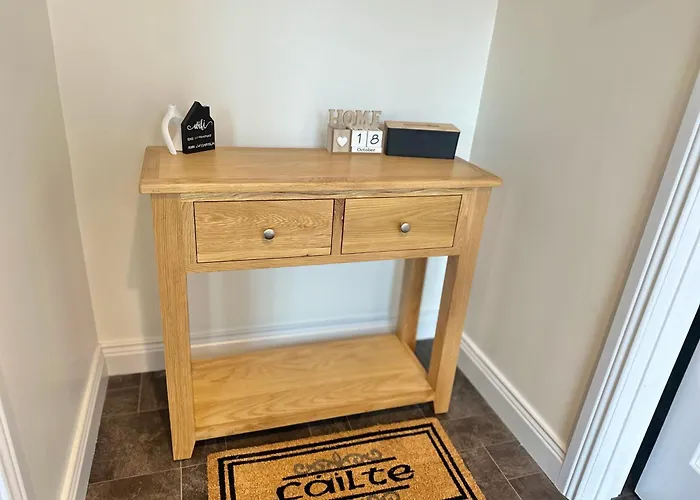 Relax In Spacious Style With Stunning Views- Drim